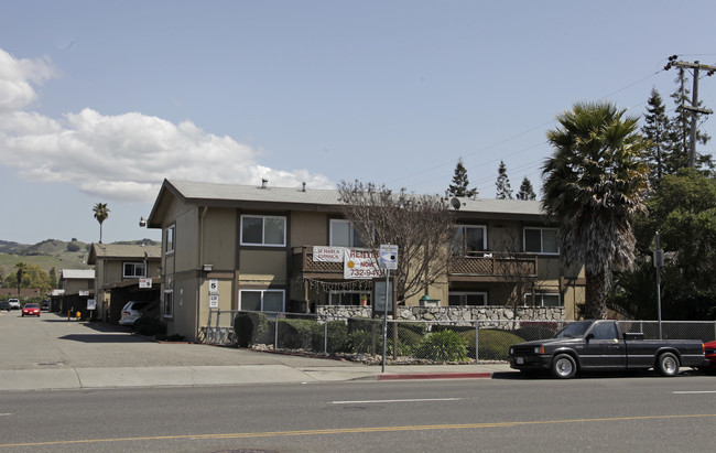 Ponderosa Apartments in Hayward, CA - Building Photo - Building Photo