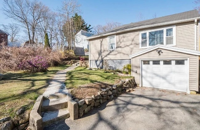 property at 18 Beech St