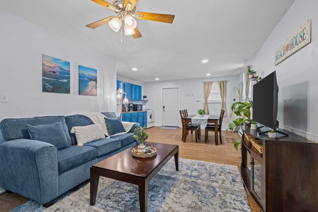 property at 1427 W Ocean View Ave
