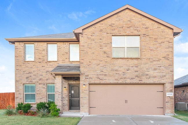 property at 6913 Freeboard Wy