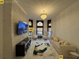 271 Dartmouth St, Unit 1G in Boston, MA - Building Photo