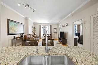 1101 Juniper St NE in Atlanta, GA - Building Photo - Building Photo