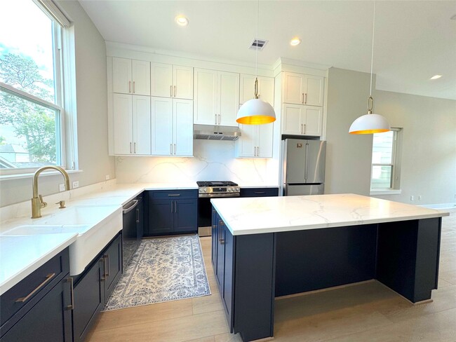 property at 4916 Brinkman St