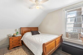 134 South St-Unit -1 in Jersey City, NJ - Foto de edificio - Building Photo