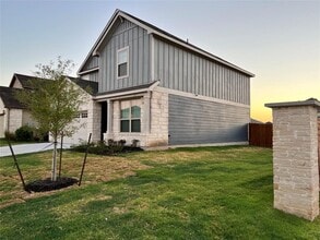 2053 Cliffbrake Wy in Georgetown, TX - Building Photo - Building Photo