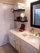 1130 Grape St in San Marcos, CA - Building Photo - Building Photo