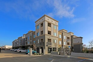 Latitude II in Escondido, CA - Building Photo