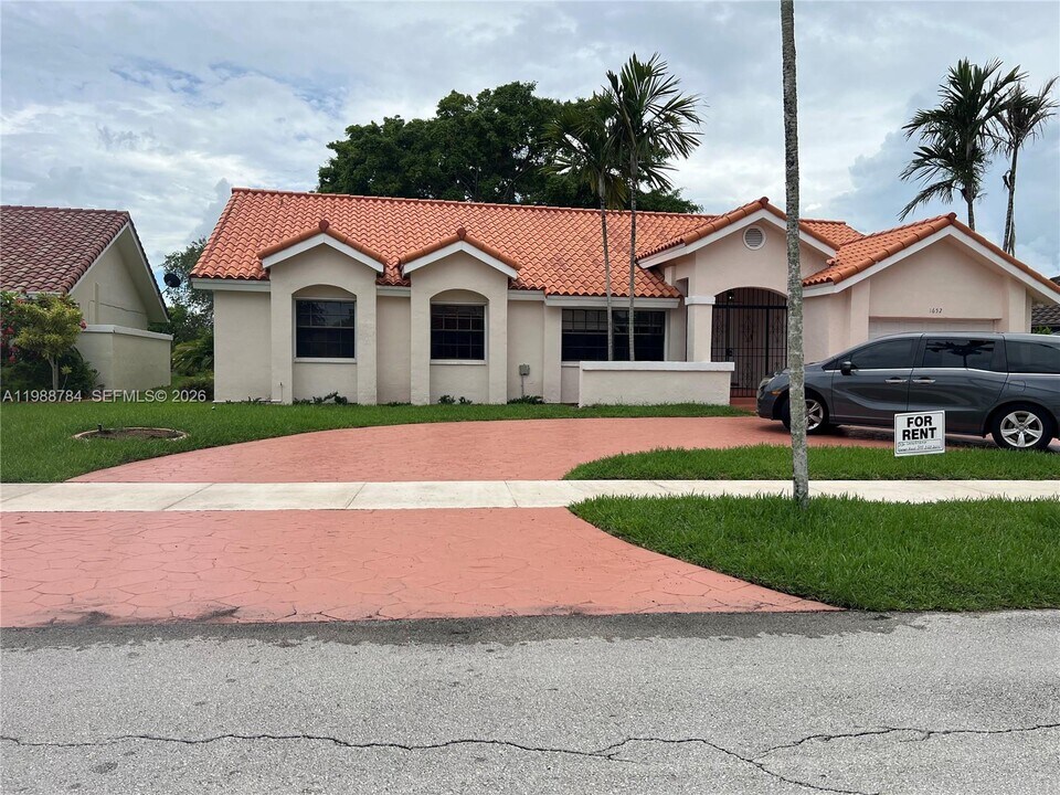 1652 Egret Rd in Homestead, FL - Building Photo
