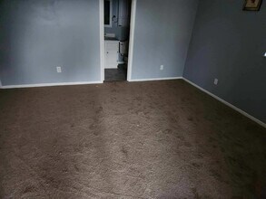 105 Spring Lake Ct in Vero Beach, FL - Building Photo - Building Photo
