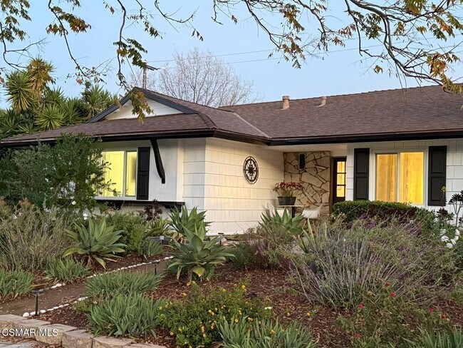 1572 Dover Ave in Thousand Oaks, CA - Building Photo - Building Photo