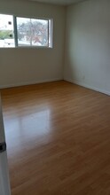 5860 Hazeltine Ave, Unit 2F6 in Sherman Oaks, CA - Building Photo - Building Photo