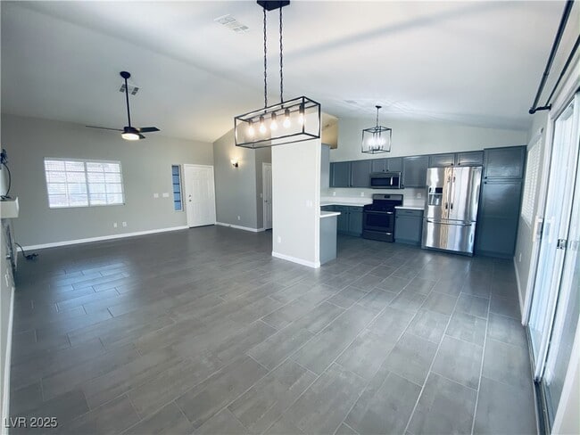 265 Autumn Eve St in Henderson, NV - Building Photo - Building Photo
