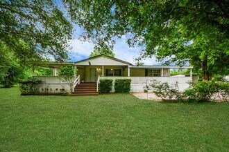 18303 James Rd in Hockley, TX - Building Photo - Building Photo