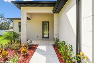 145 N Orange Ave in Brooksville, FL - Building Photo - Building Photo