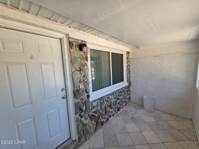 6216 Pridgen St in Panama City, FL - Building Photo - Building Photo
