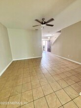 673 Reese Ave, Unit 10 in Orange Park, FL - Building Photo - Building Photo