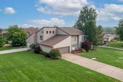 property at 551 Shadydale Dr
