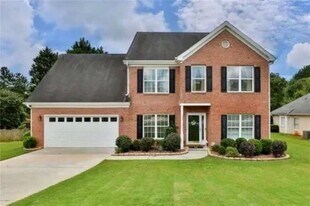 828 Windsor Oak Cir in Lawrenceville, GA - Building Photo