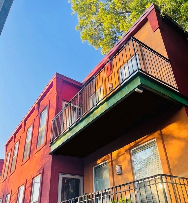property at 2411 Brownsboro Rd