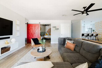 6720 E Monte Vista Rd in Scottsdale, AZ - Building Photo - Building Photo