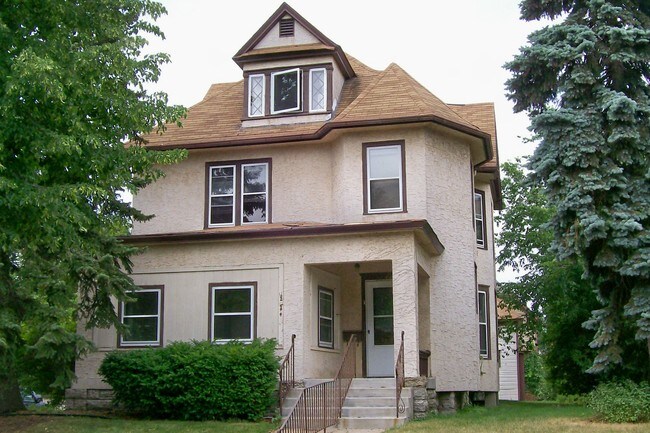 2644 Fremont Ave S in Minneapolis, MN - Foto de edificio - Building Photo