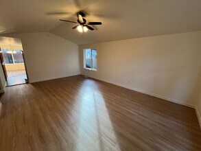 1865 NE Windy Tree Ct in Bend, OR - Building Photo - Building Photo