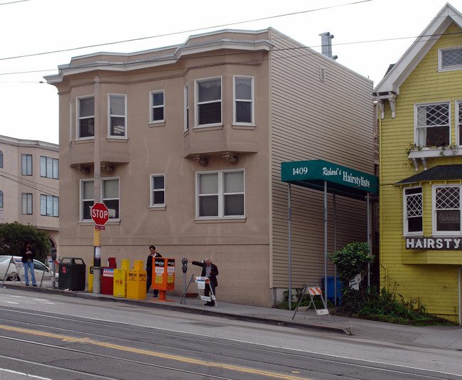 1401 Taraval St in San Francisco, CA - Building Photo - Building Photo