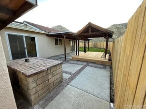15223 Poppy Meadow St in Santa Clarita, CA - Building Photo - Building Photo