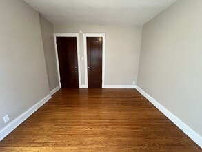 Kenmore Square Apartments in Kenmore, NY - Building Photo - Building Photo