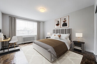 Beach Suites in Toronto, ON - Building Photo - Building Photo