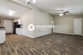 3476 Tulip Dr in Decatur, GA - Foto de edificio - Building Photo