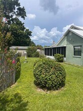470 Daisy Way in Winter Haven, FL - Building Photo - Building Photo