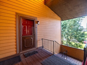 489 Idlewood Blvd, Unit 489 in Baldwinsville, NY - Building Photo - Building Photo