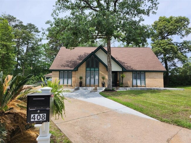 property at 408 Shadywood Cir