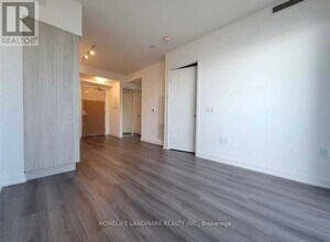 138-3138 Downes St in Toronto, ON - Building Photo - Building Photo