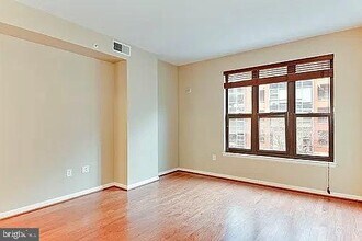 1001 L St NW in Washington, DC - Building Photo - Building Photo