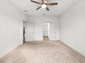 17309 Crownfield Path in Manor, TX - Building Photo - Building Photo