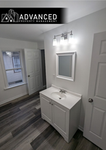 661 S 60th St in Milwaukee, WI - Building Photo - Building Photo