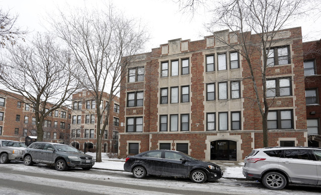 Bennett Apartments in Chicago, IL - Foto de edificio - Building Photo