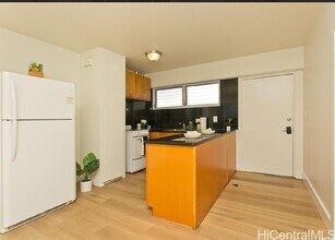 909 University Ave in Honolulu, HI - Building Photo - Building Photo