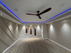 330 Aspen Wy in King of Prussia, PA - Foto de edificio - Building Photo