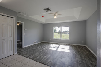 1320 SE 8th Ave in Cape Coral, FL - Building Photo - Other