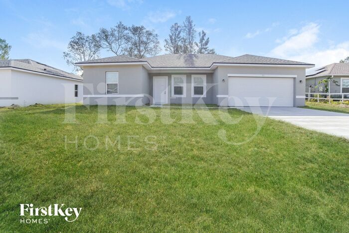 189 Willow Dr in Poinciana, FL - Building Photo