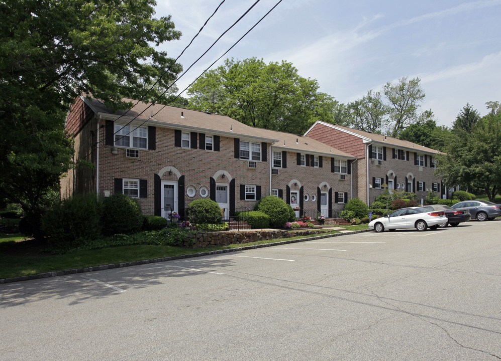 Parsons Village in Morristown, NJ - Foto de edificio