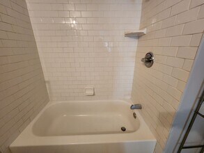 44 Richard Allen Dr in Newnan, GA - Building Photo - Building Photo