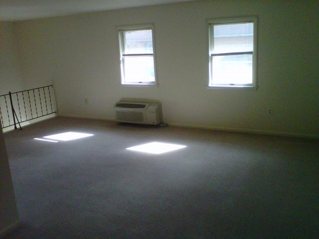 Quarry Terrace in Columbia, PA - Foto de edificio - Interior Photo