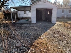 1133 S 24th St in Terre Haute, IN - Building Photo - Building Photo