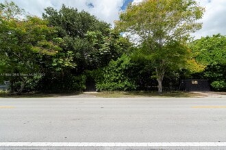 14000 N Miami Ave in Miami, FL - Building Photo - Building Photo