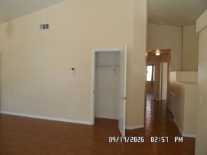 13225 Davidson Cir in Victorville, CA - Building Photo - Building Photo