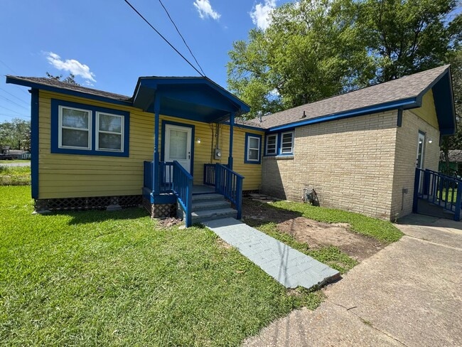 2127 71st Ave in Baton Rouge, LA - Building Photo - Building Photo